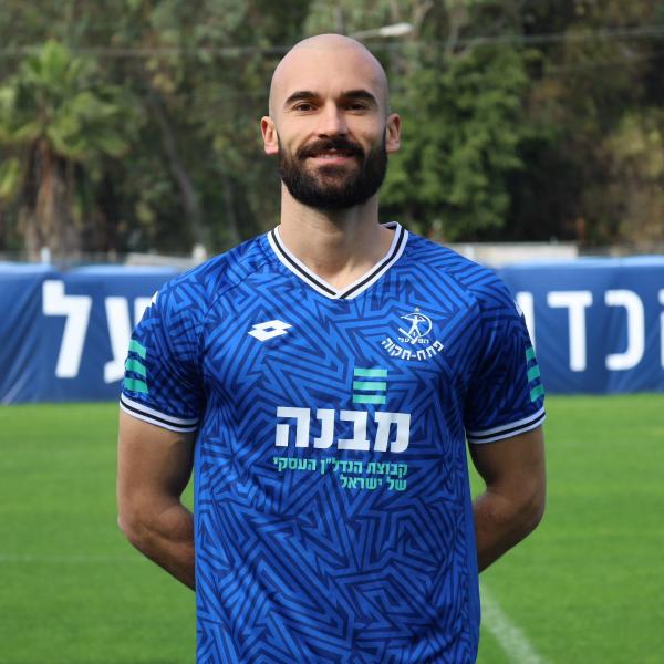 ניקו אנטוניץ' באימון הבכורה שלו בהפועל פתח תקוה, ינואר 2024